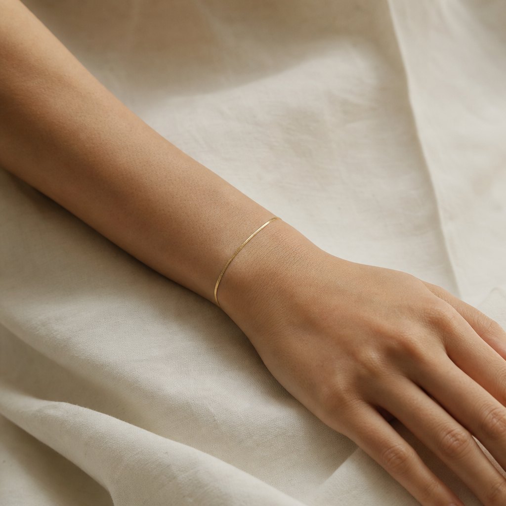 The Silk Wrist Line wearing close image.
